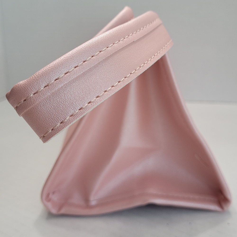 Chic Xl Cosmetic Bag Nwot View 4